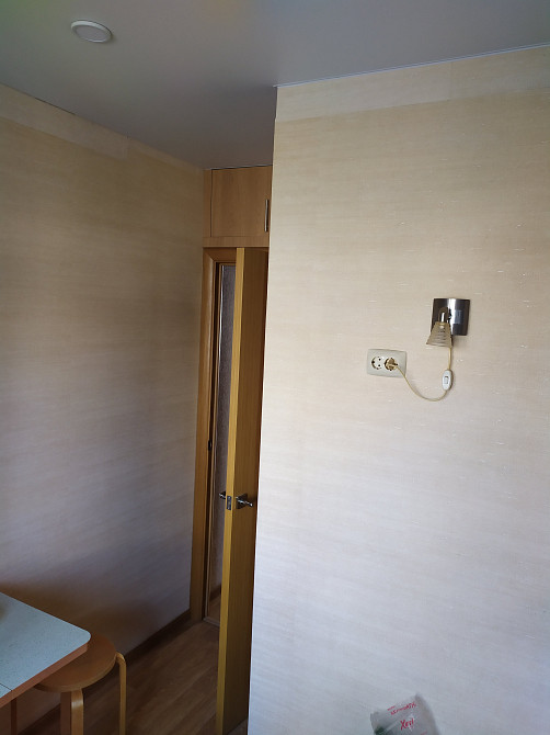 Поклеить обои на кухне 6 кв.м. (заказ 14714) на brigadi.by