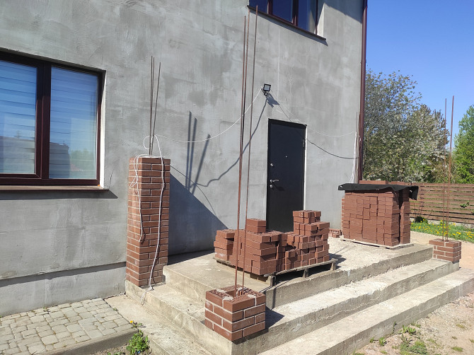 Кладка 4-х столбов из клинкерного кирпича на brigadi.by