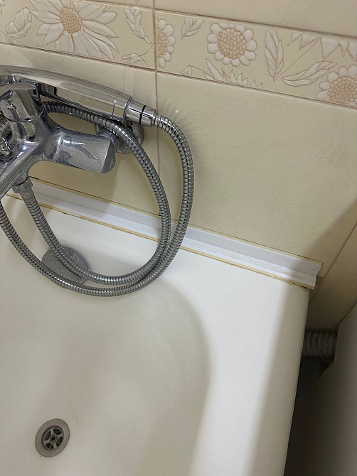 Герметизация швов между ванной и стенами на brigadi.by