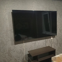 Фотографии для "Повесить телевизор на стену"