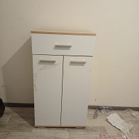 Фотографии для "Повесить шкафчик в ванную"