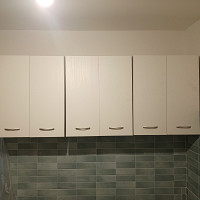 Фотографии для "Повесить шкафчик в ванную"