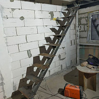 Фотографии для "Металлические лестницы"