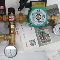 Фотографии для "Монтаж водяного теплого пола"