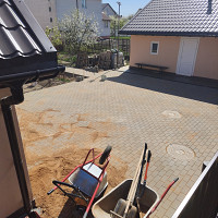Фотографии для "Укладка тротуарной плитки под ключ"