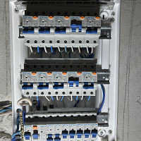 Фотографии для "Услуги электрика"