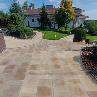 Фотографии для "Укладка тротуарной плитки под ключ"