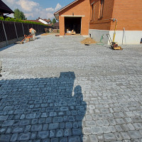 Фотографии для "Укладка тротуарной плитки под ключ"
