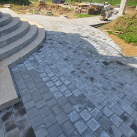 Фотографии для "Укладка тротуарной плитки под ключ"