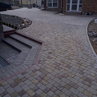 Фотографии для "Укладка гранитной брусчатки"