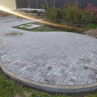 Фотографии для "Укладка тротуарной плитки под ключ"